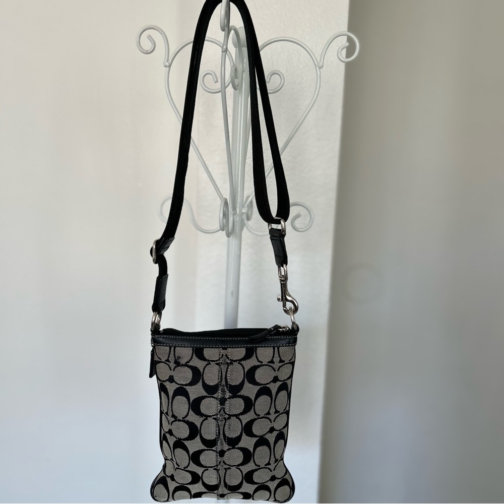 Coach black crossbody purse - Picture 2 of 10